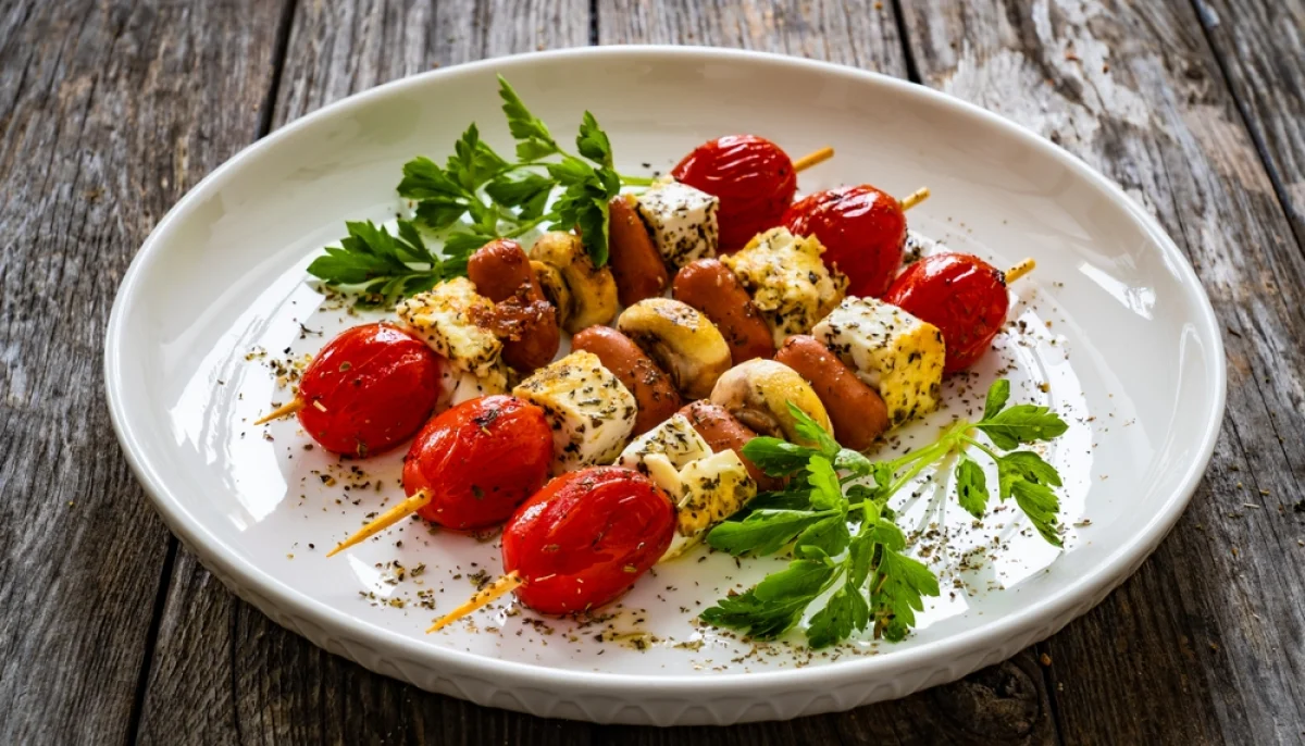 Brochettes à la saucisse