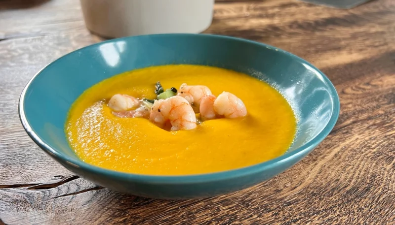 Soupe de citrouille aux crevettes