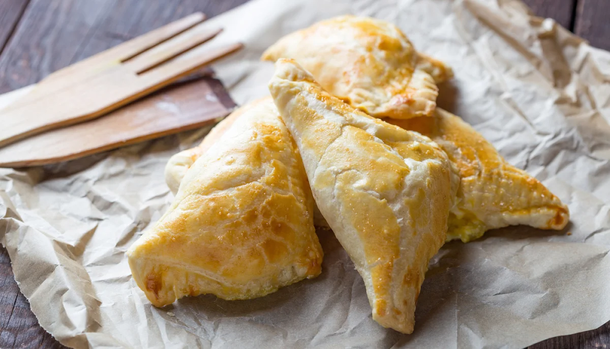 Feuilletés au fromage et aux herbes