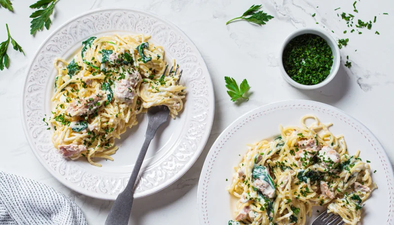 🧀 Gratin de pâtes au thon et aux épinards