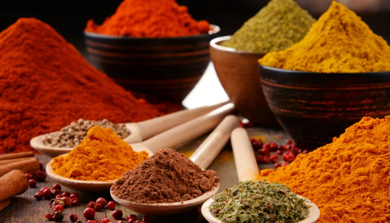 Les épices incontournables pour relever vos plats du quotidien