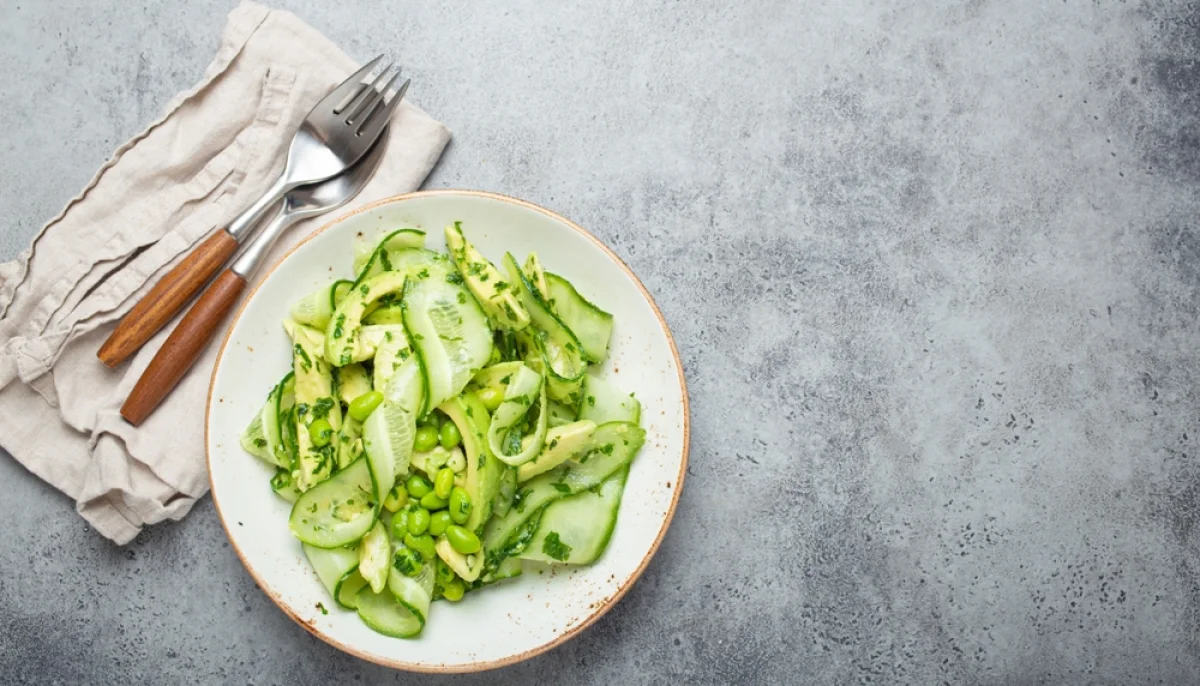 🥒 Salade verte concombre et avocat