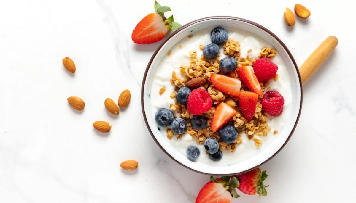 10 petits-déjeuners minutes, 100 % végétaux : rapides, raffinés et nutritionnellement intéressants