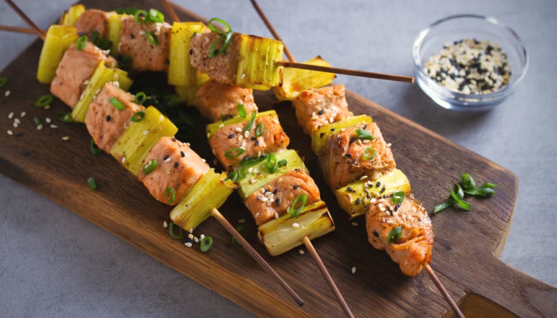 🍢 Brochettes de saumon et poireau grillées