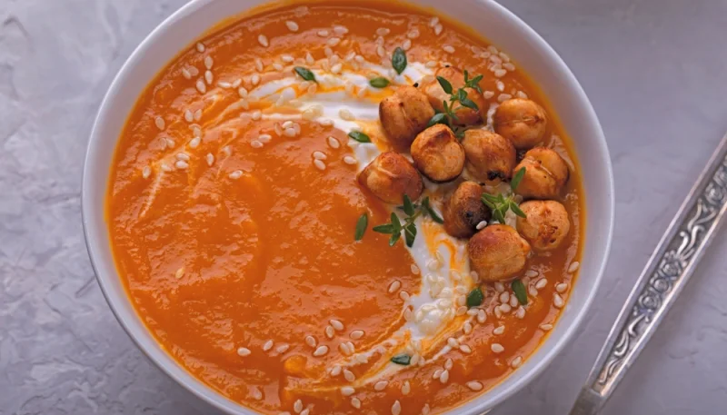 🥕 Velouté de carottes et pois chiches rôtis