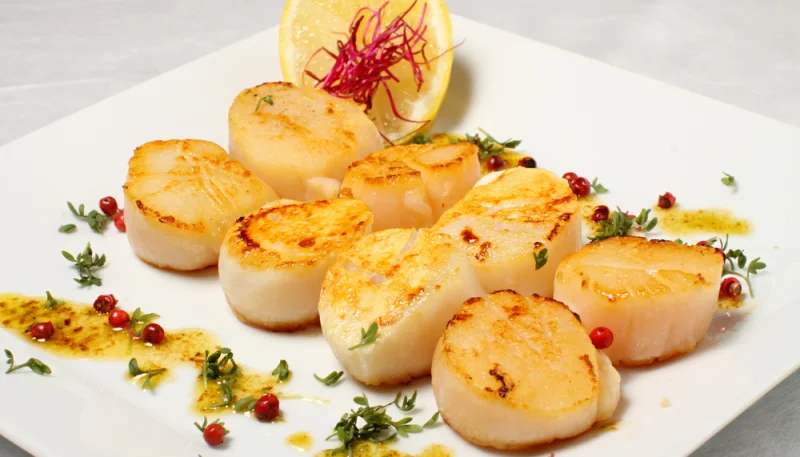 🐚 Noix de Saint-Jacques rôties au beurre citronné