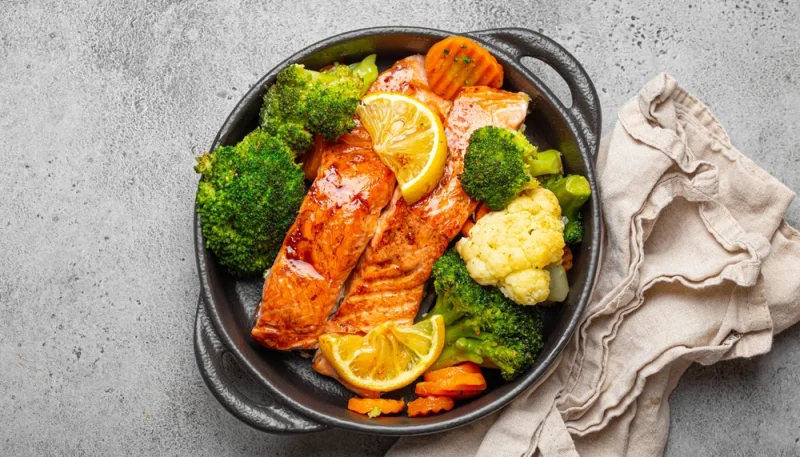 🐟🍋 Saumon rôti aux légumes vapeur citronnés