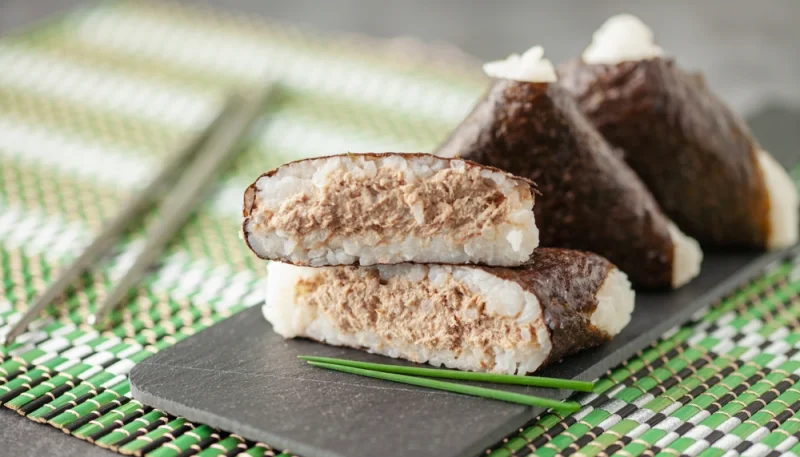 🍙 Onigiri au thon et mayonnaise