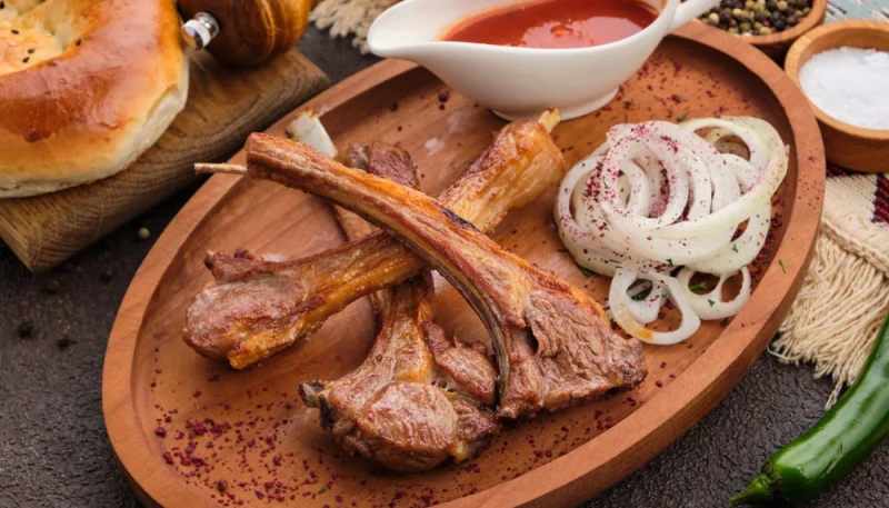 🍖 Côtelettes d’agneau grillées à l’orientale