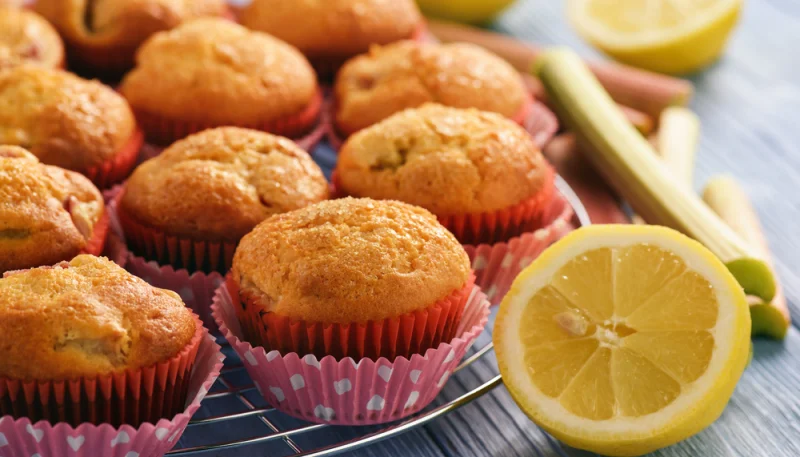 🍋 Muffins moelleux citron et rhubarbe