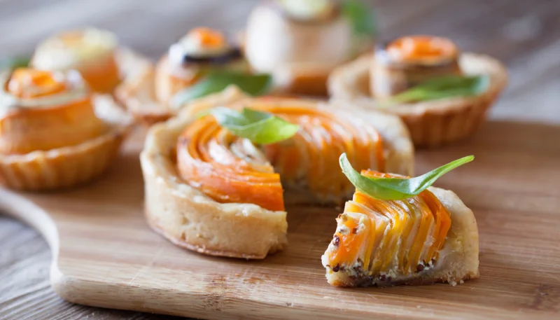 🥕 Tartelettes feuilletées aux légumes rôtis