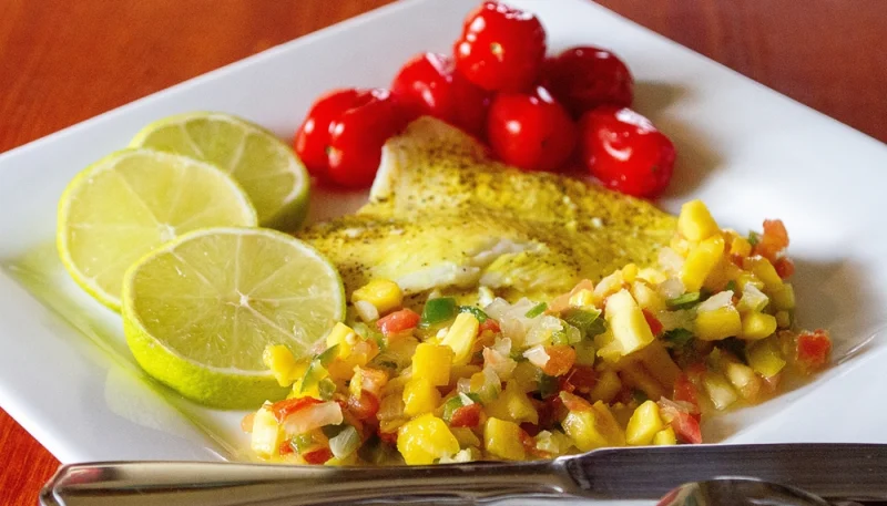 🐟 Filet de poisson au citron et salsa mangue