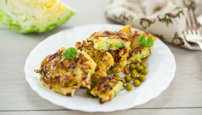 🥬 Côtelettes de légumes au chou primeur et aux pois
