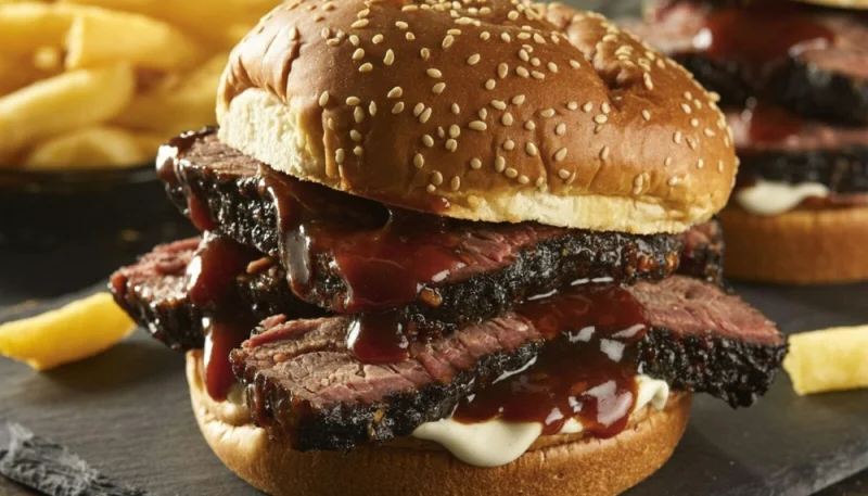 🍔🔥 Burger maison au bœuf et sauce barbecue