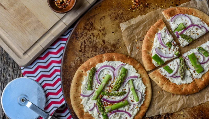 🍕 Pizza blanche aux asperges et ricotta