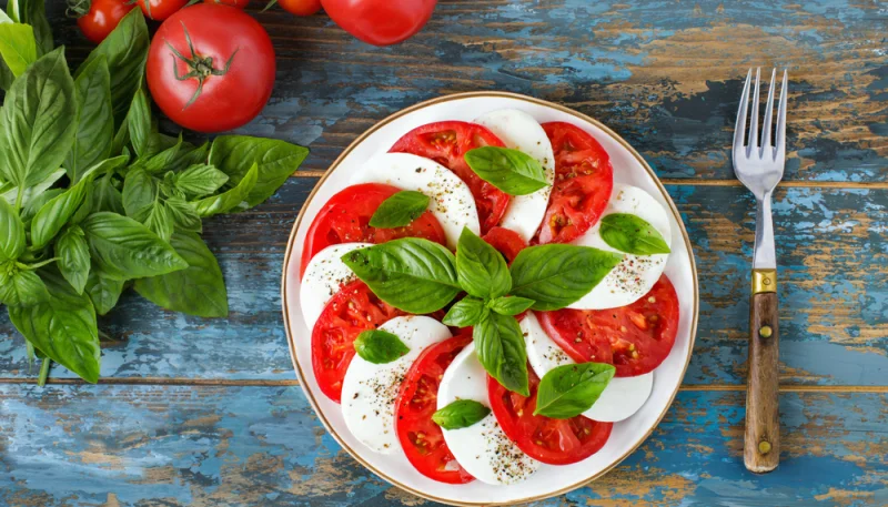 🍅 Salade caprese tomate, mozzarella et basilic