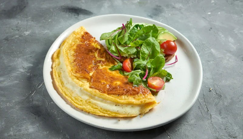 🍳 Omelette moelleuse au fromage