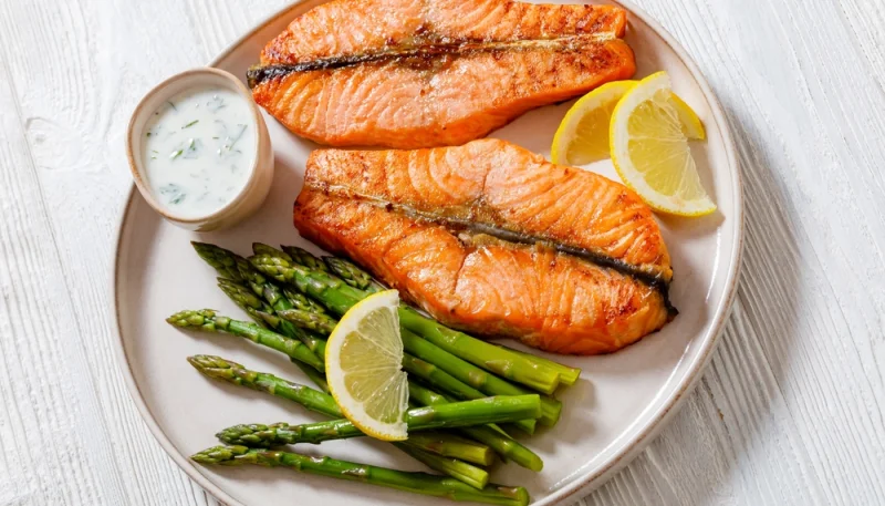🐟 Pavé de saumon grillé et asperges