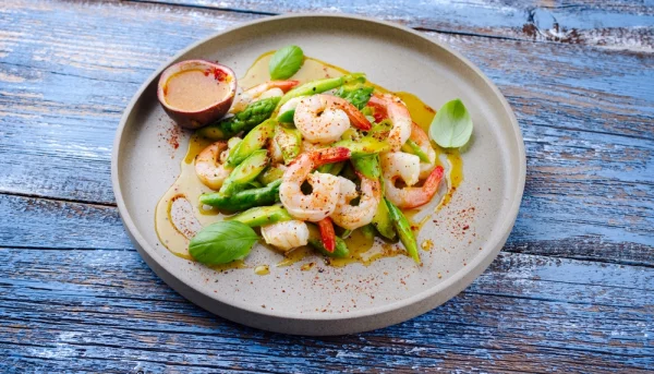 🍤 Salade tiède de crevettes et asperges