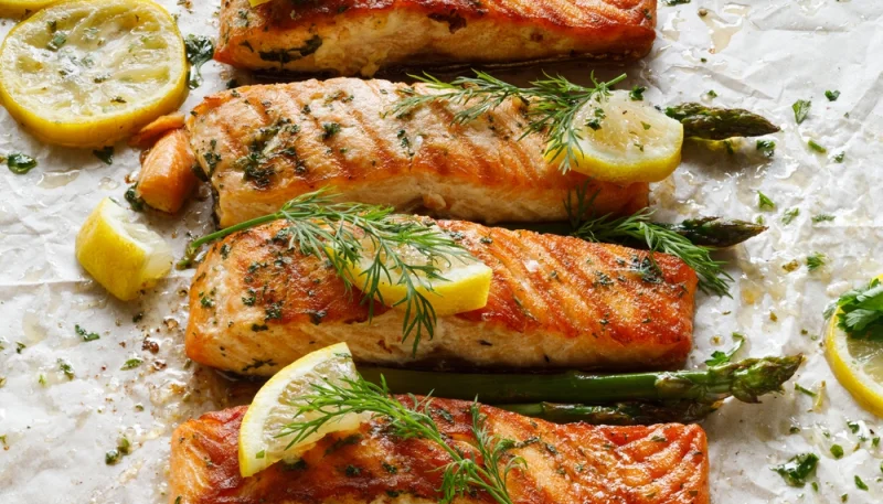 🐟 Saumon rôti au citron et aux asperges
