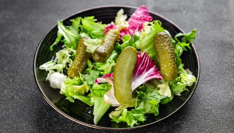 🥗 Salade verte aux cornichons croquants