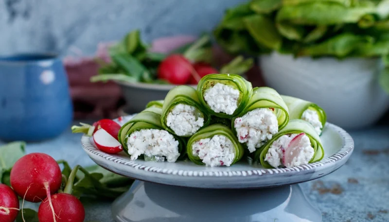 🥒 Roulés de concombre au fromage frais maison