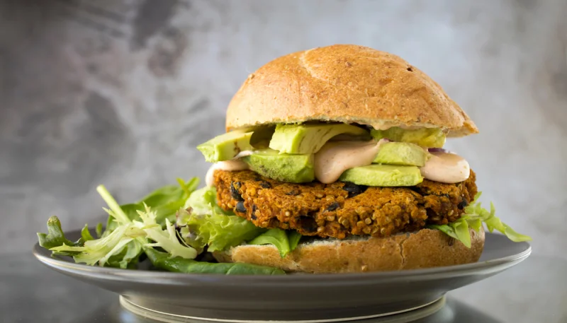 🍔 Burger végétarien quinoa et légumes