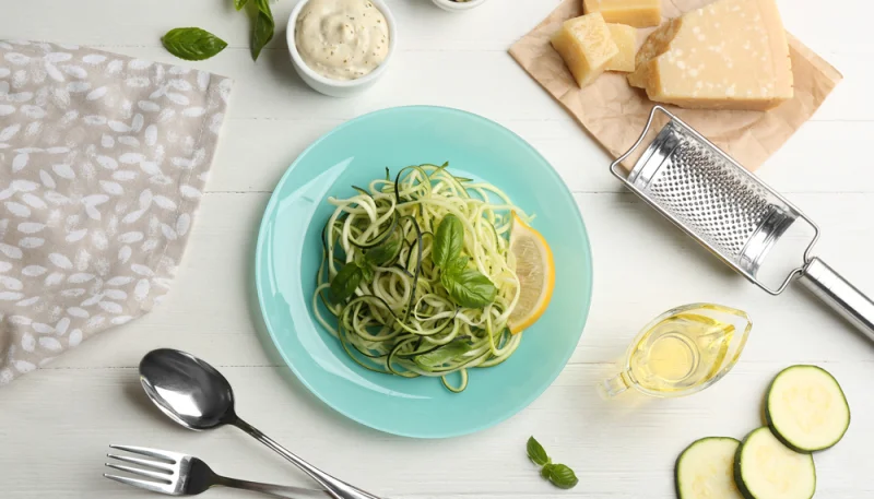 🥒 Spaghettis de courgettes au parmesan et citron