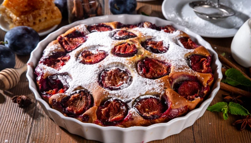 🍑 Clafoutis aux prunes moelleux