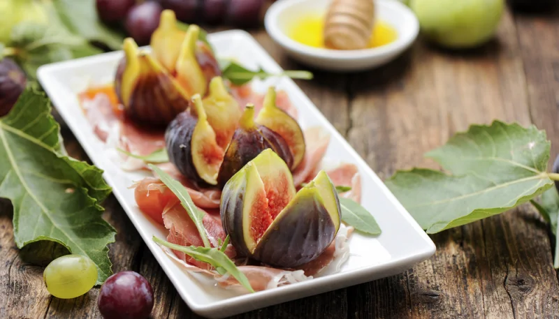 🍇 Figues au jambon cru et miel