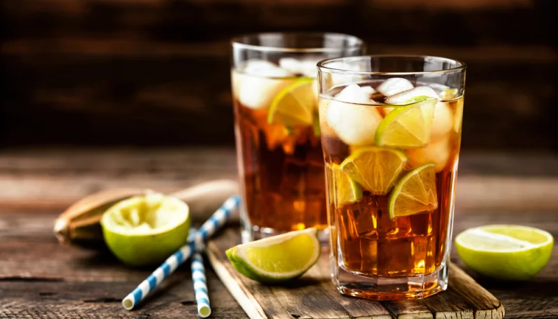 🍹🍋 Cuba Libre (rhum, citron vert et cola)