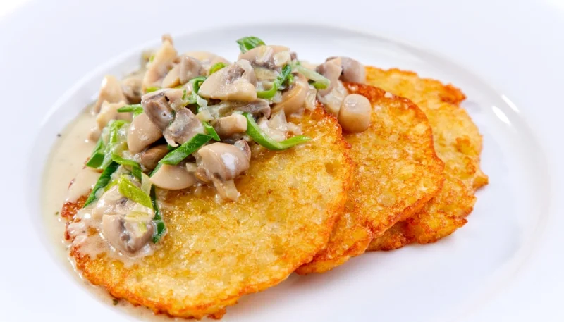 🥔 Galettes de pommes de terre aux champignons crémeux