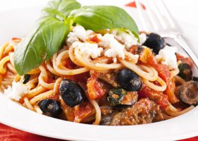 Spaghetti chèvre et olives