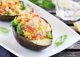 Avocats farcis au quinoa